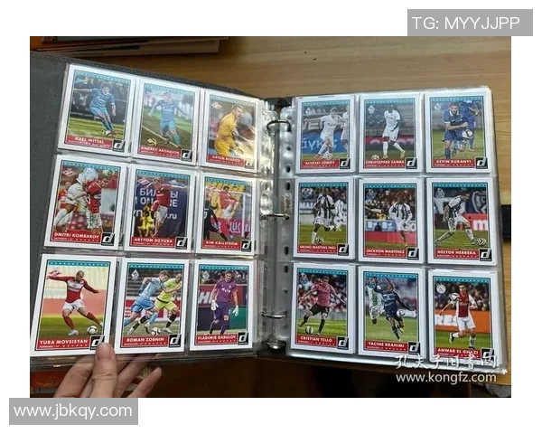 足球球星卡插卡玩法全解析收藏价值及市场趋势深度剖析